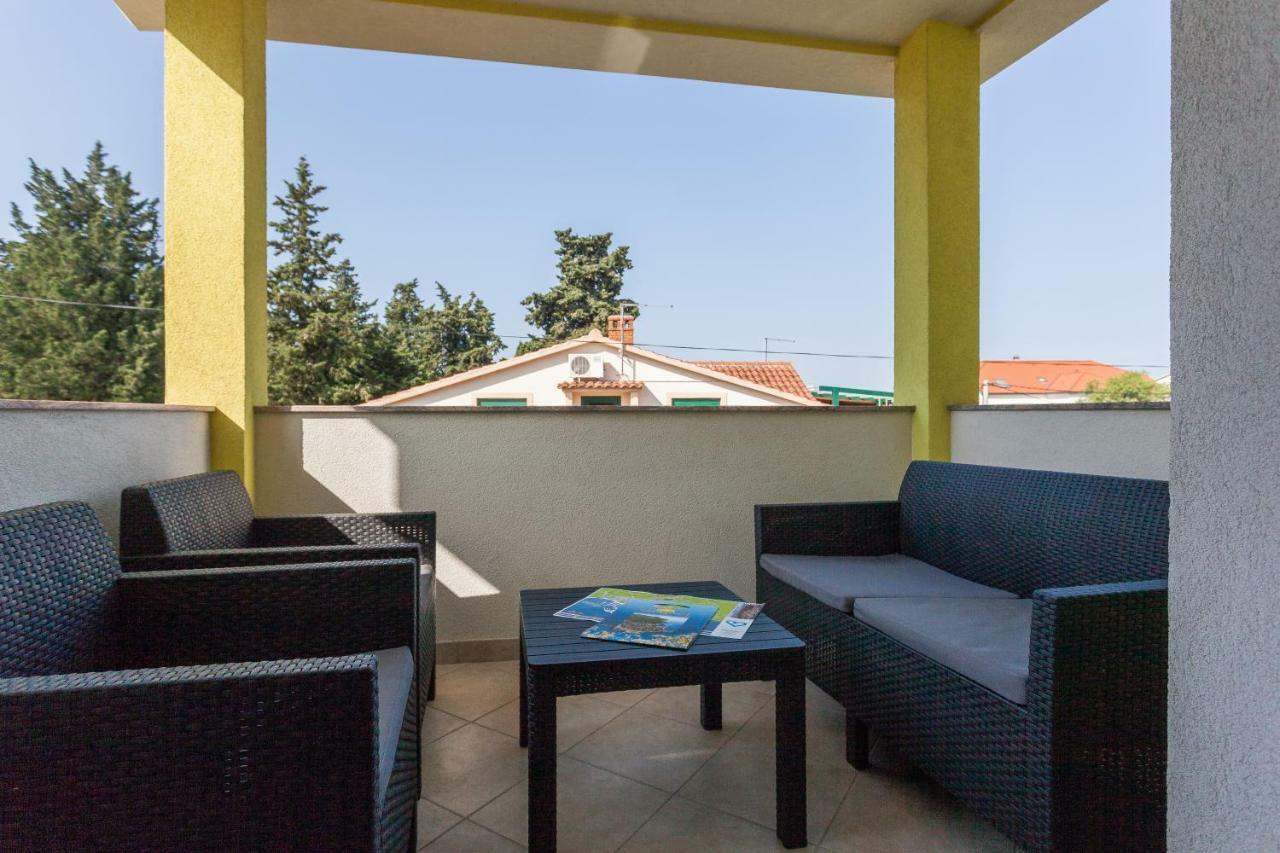 Apartments Mrsic Biograd Na Moru Exteriör bild